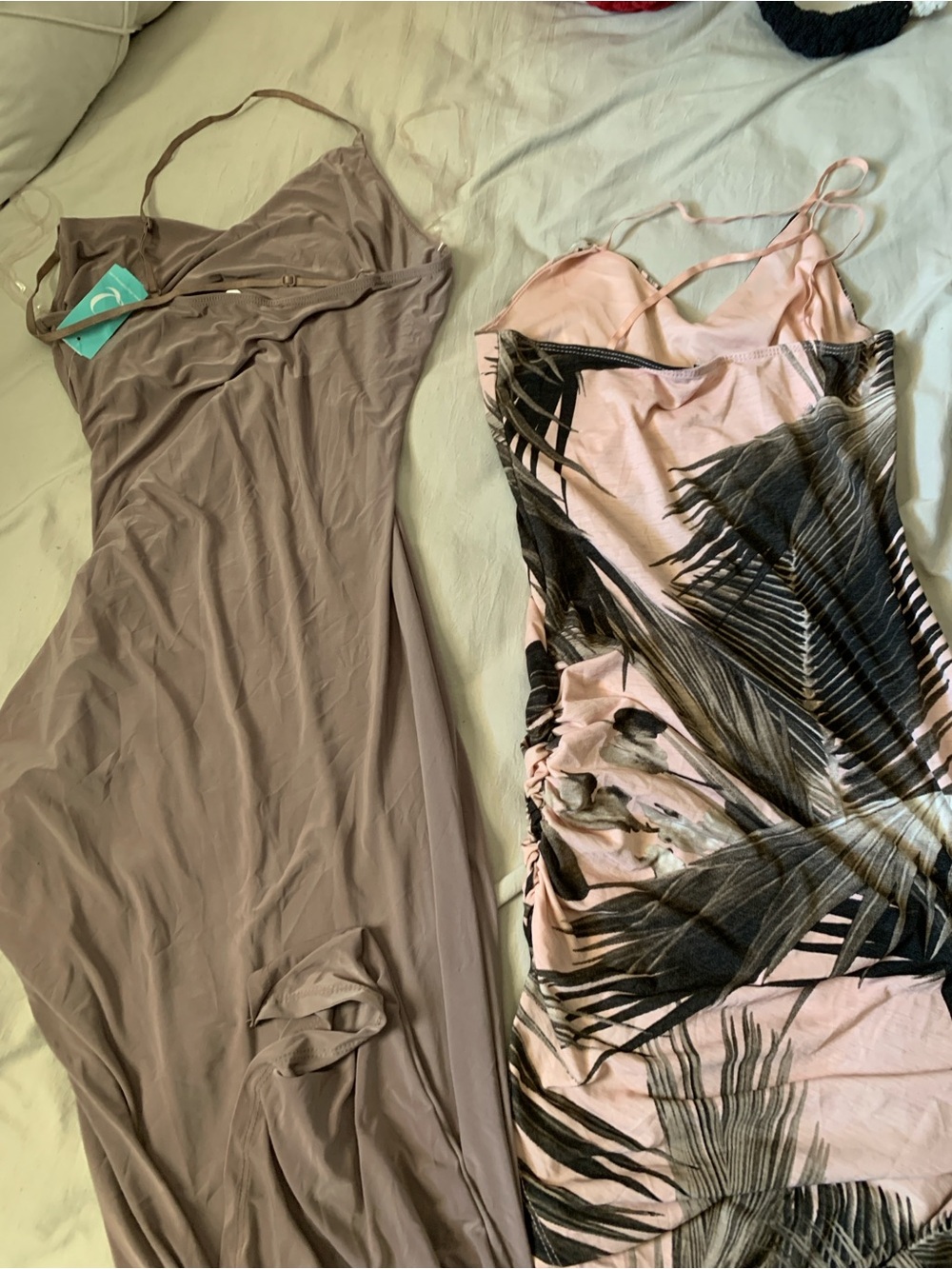 BUNDLE DRESS ‼️ - Picture 3 of 3